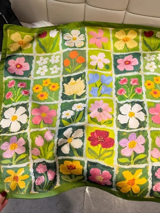 Accessories - Silk-feel Floral Grid Silk Scarf in Green and Pink